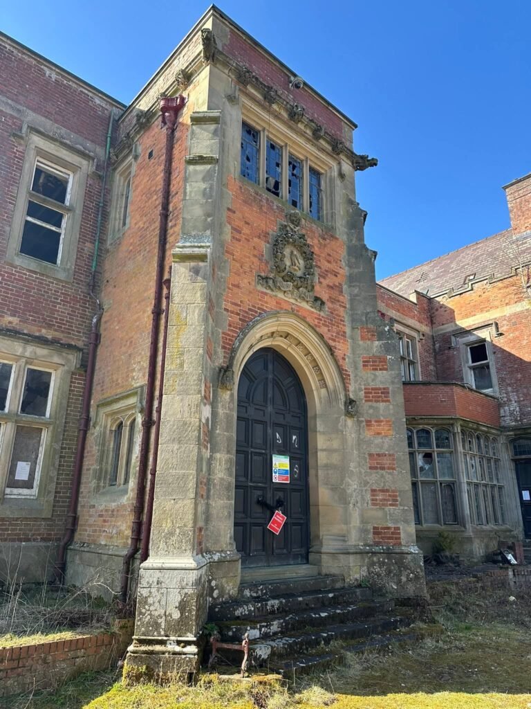 Commercial demolition contractors