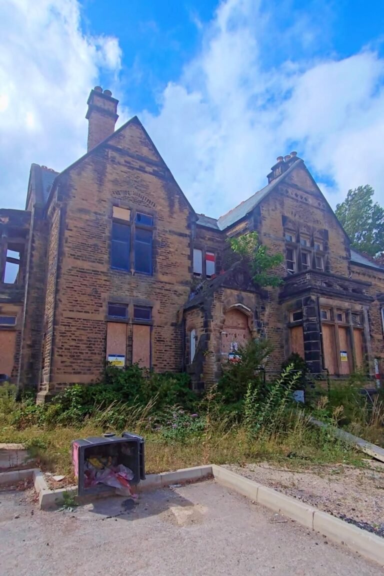 Confined spaces demolition services